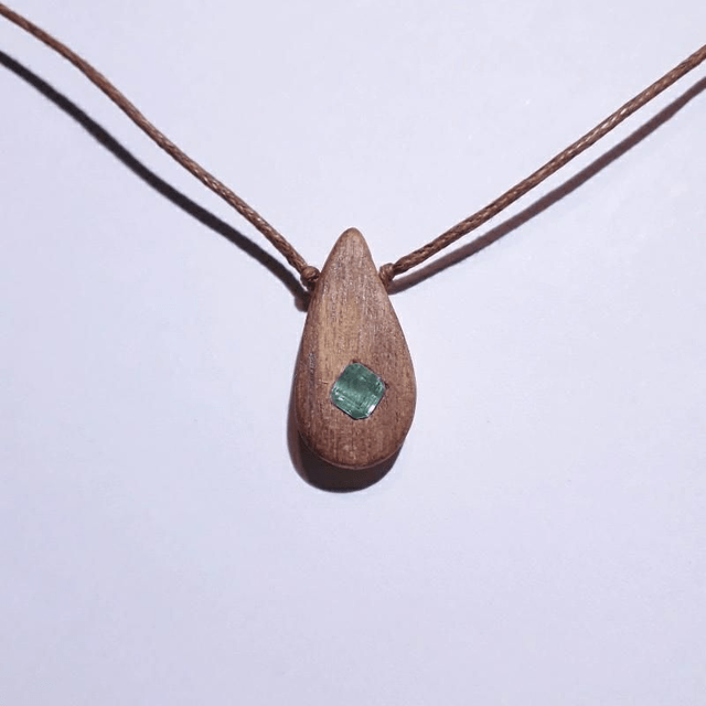 Colombian Emerald Necklace With Hand Carved Palo Santo Wood 