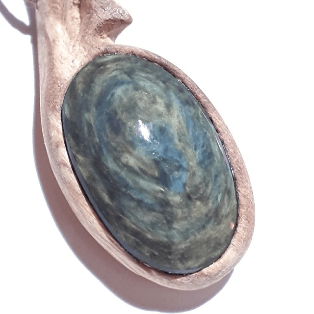 Manto Huichol Obsidian Necklace With Hand Carved Palo Santo Wood 