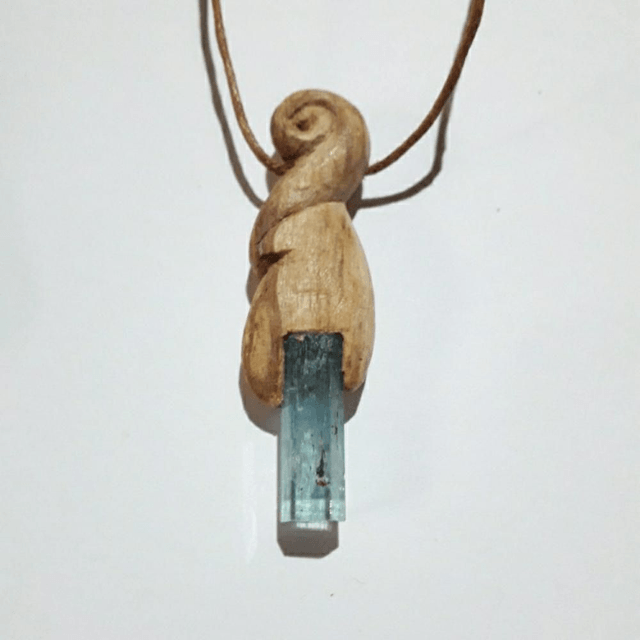 Aquamarin Necklace with hand carved Palo Santo wood 