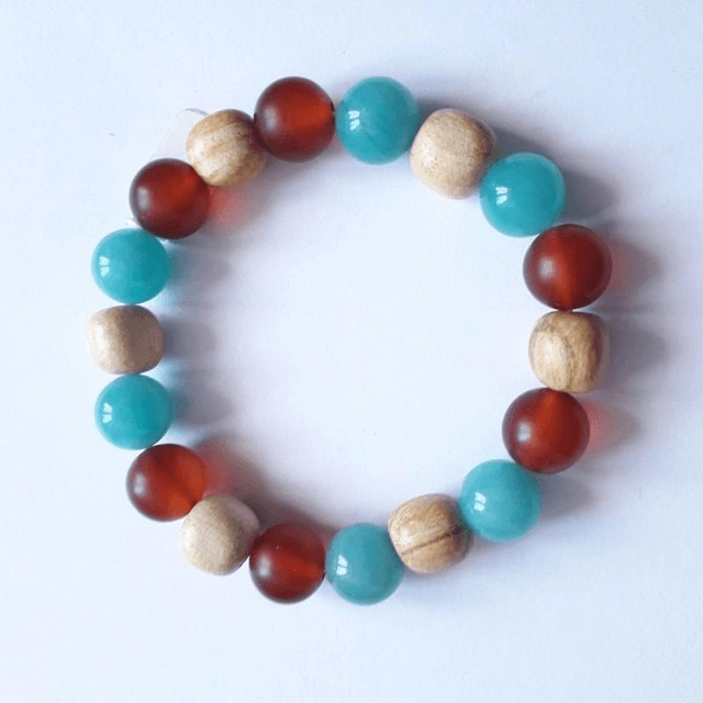 Carnelian Agate, Peruvian Amazonite and Palo Santo Aromatherapy Bracelet 