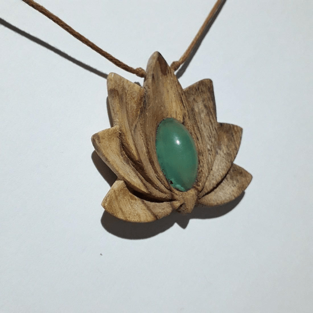  Hand Carved Palo Santo Wooden Lotus Flower Necklace With Chrysoprase 