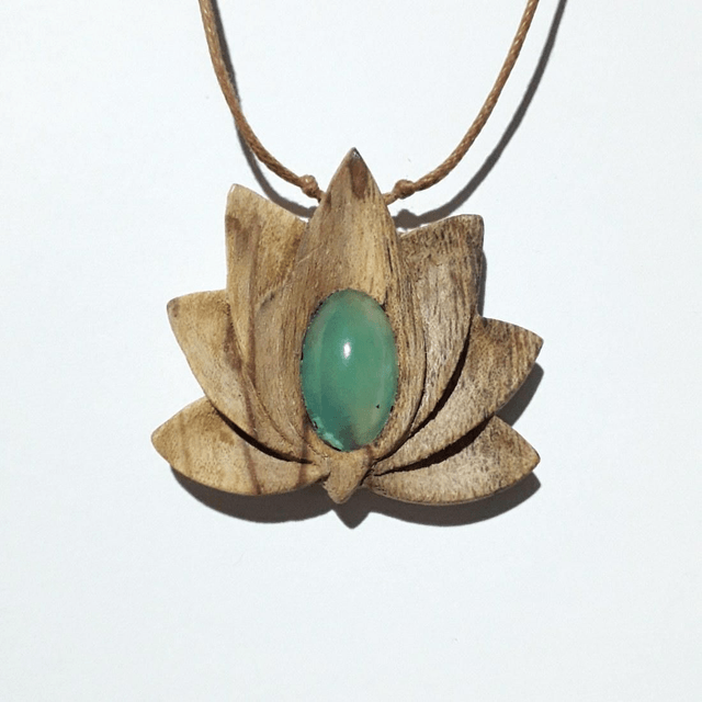  Hand Carved Palo Santo Wooden Lotus Flower Necklace With Chrysoprase 