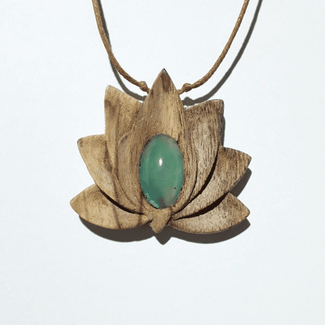  Hand Carved Palo Santo Wooden Lotus Flower Necklace With Chrysoprase 